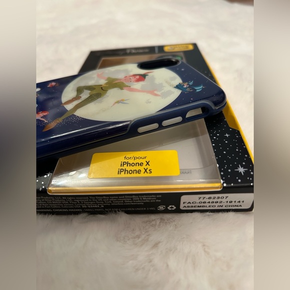 Disney Otterbox Iphone case - Picture 4 of 4